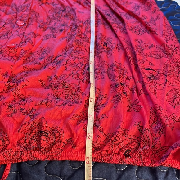 DONATED❌HP* Lavish Plus, Red Knit Top, NWT, Sz 2X - Picture 8 of 8